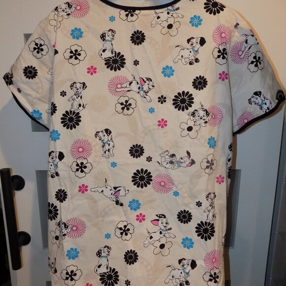 Disney Beige 101 Dalmation SS 3 Pocket Scrub Shirt Size L Women's - Picture 3 of 3